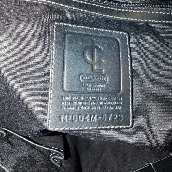 Coach Legacy Hampton large Canvas and Leather tote bag 19x13 - Picture 5 of 15